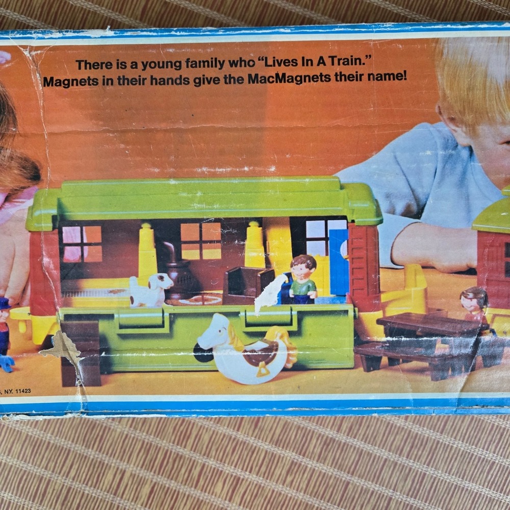 VINTAGE 1975 IDEAL THINK & LEARN LIVE-IN TRAIN w/MacMAGNET MAGNETIC FAMILY w/Box - Picture 15 of 16